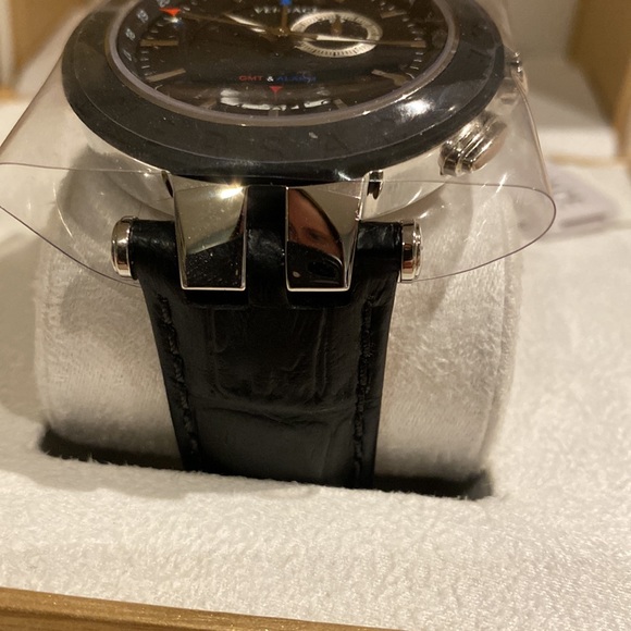 BRAND NEW NEVER WORN WITH TAGS Versace watch - Picture 3 of 4